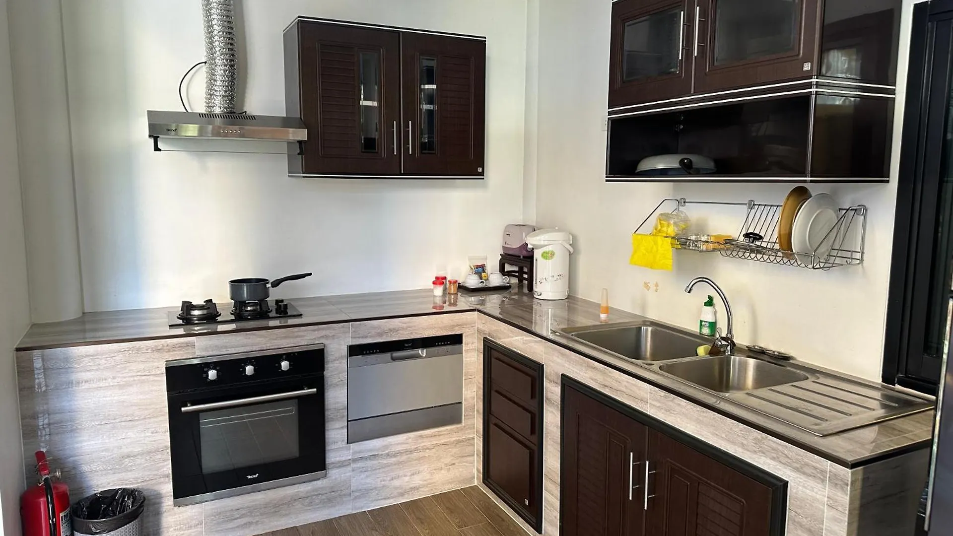 Best One 2Bd Shared Pool A3 5 Min To Nai Yang Beach 招待所